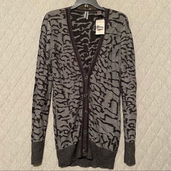 BKE Black and Gray Cardigan - Picture 1 of 9